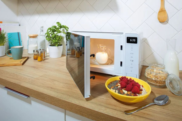 Kuchenka mikrofalowa Gorenje MO20A3X